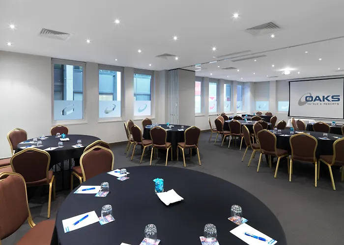 Oaks Melbourne On Collins SuitesAparthotel